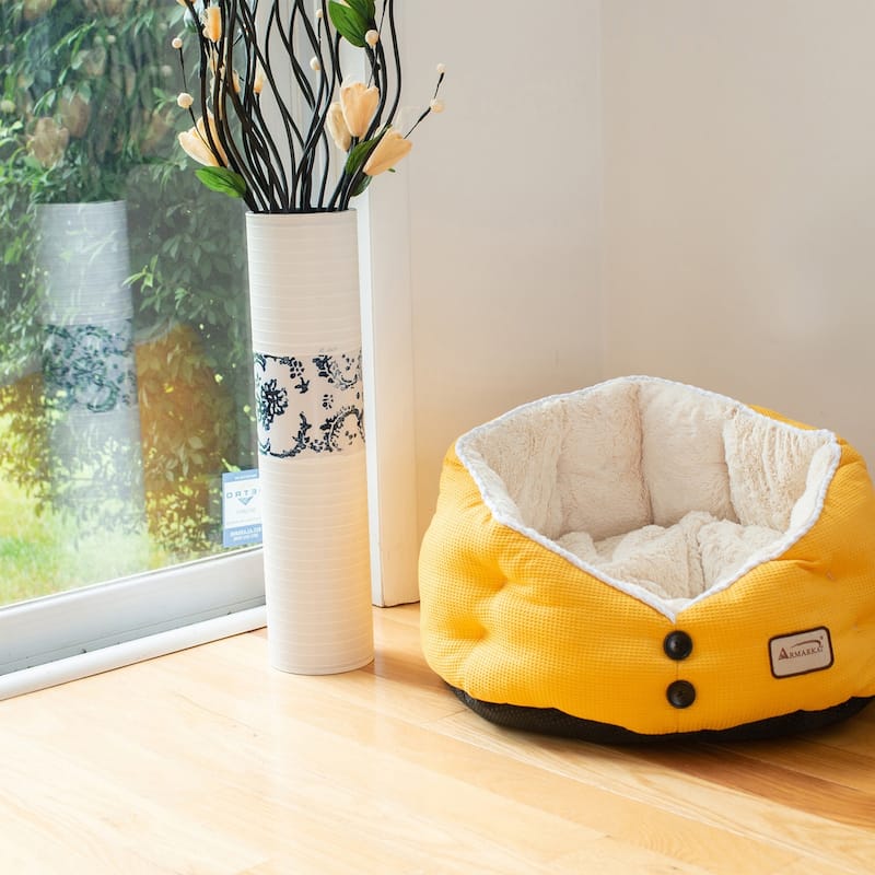 Cat Bed Yellow and White - 22"(L) x 18"(W) x 14"(H)