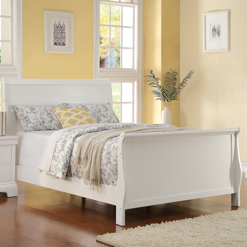 Sleigh Wooden Bed in White Finish