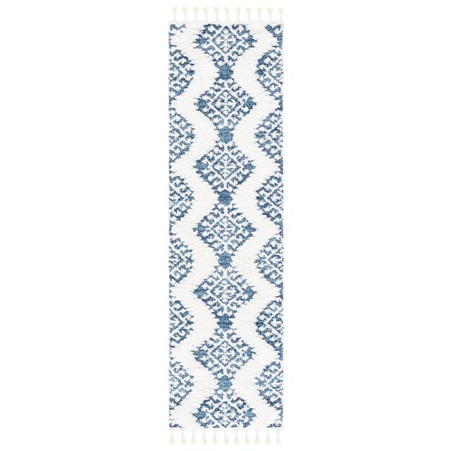 SAFAVIEH Moroccan Tassel Shag Iulieana Boho Tribal 2-inch Thick Rug