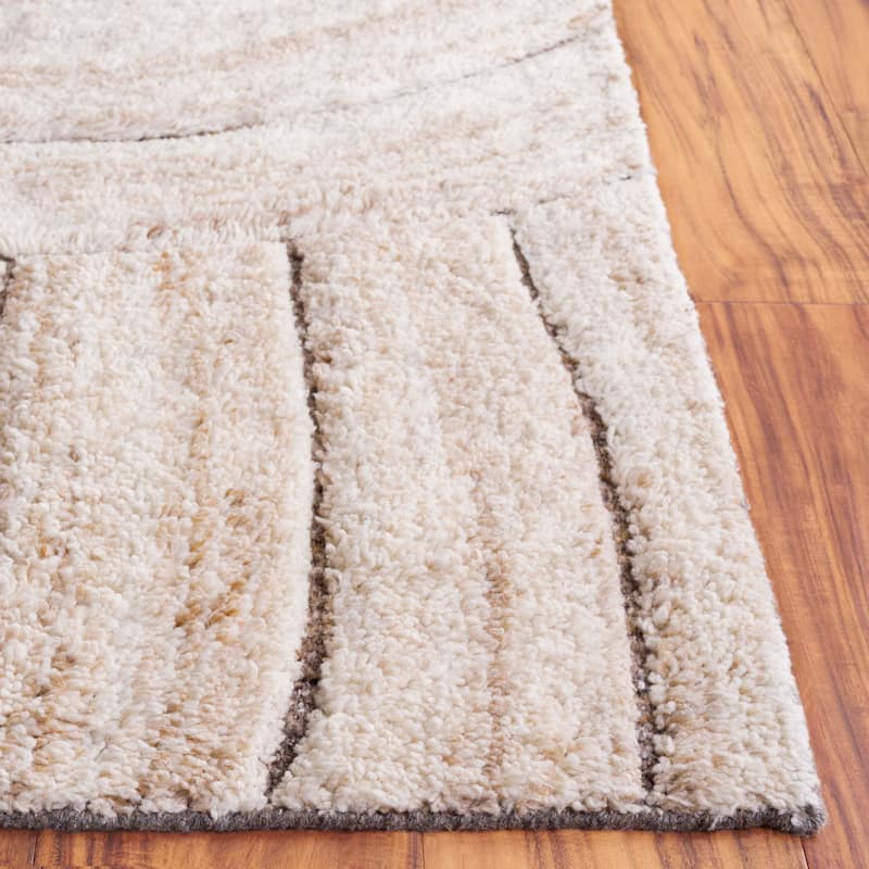 SAFAVIEH Hand-Woven Casablanca Mia Shag Wool Rug