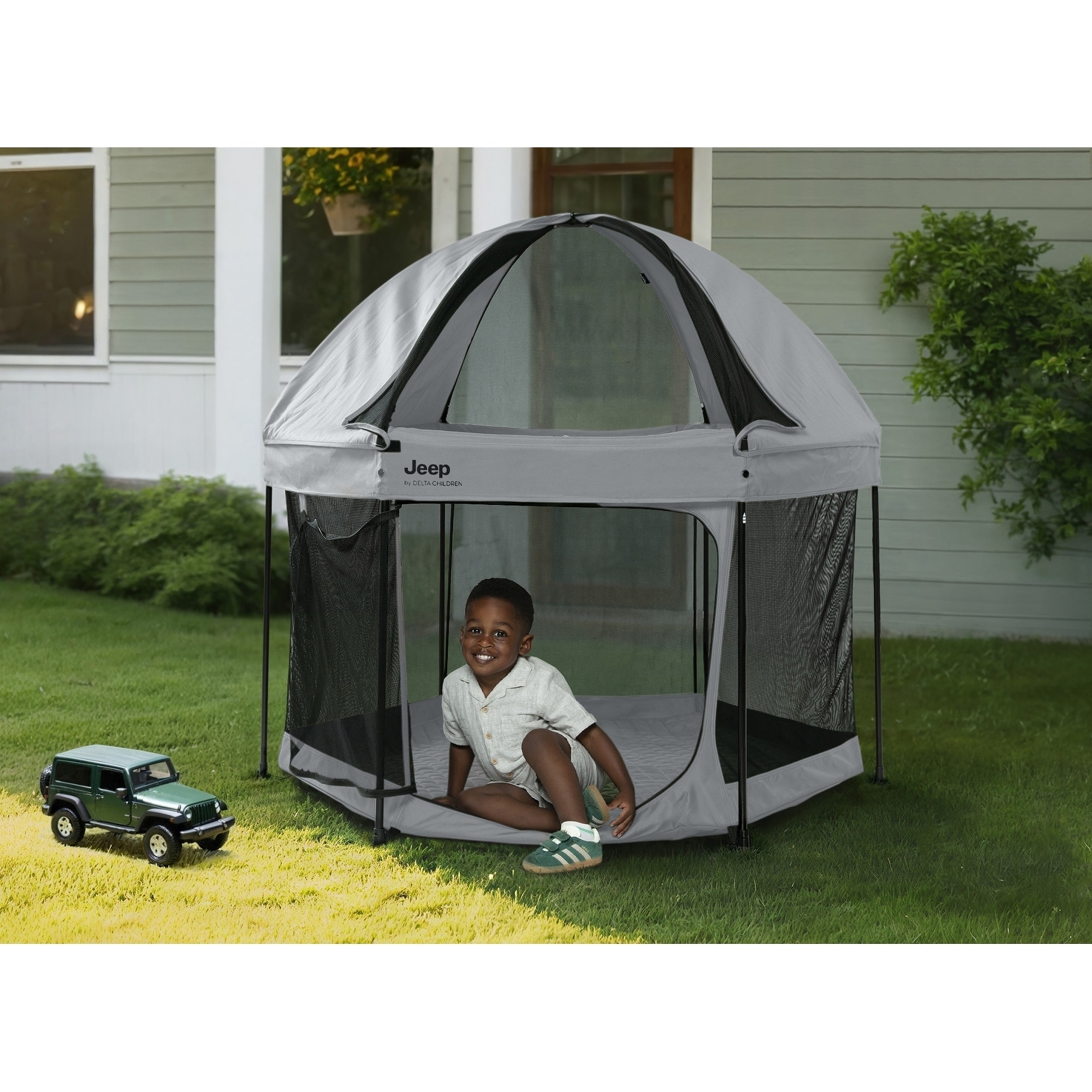 Hexagon Pop Up Play Yard with Removable Canopy