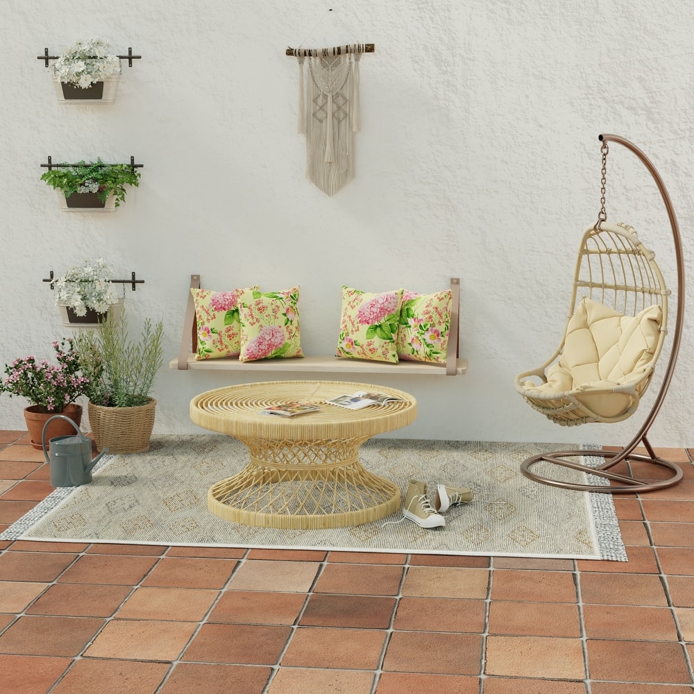 17" x 17" Outdoor Throw Pillow - Set of 2 - 17'' L x 17'' W x 5'' H