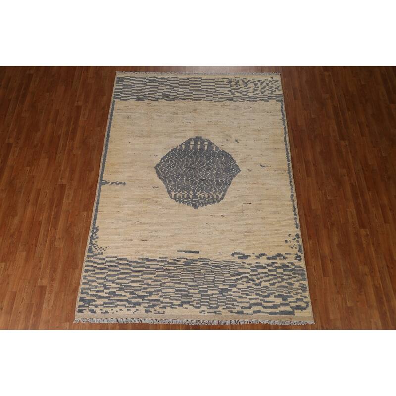 Hand Knotted Oriental 100% Wool Carpet Tribal Tribal Beige & Ivories Moroccan Area Rug - 9' 0'' X 6' 5''