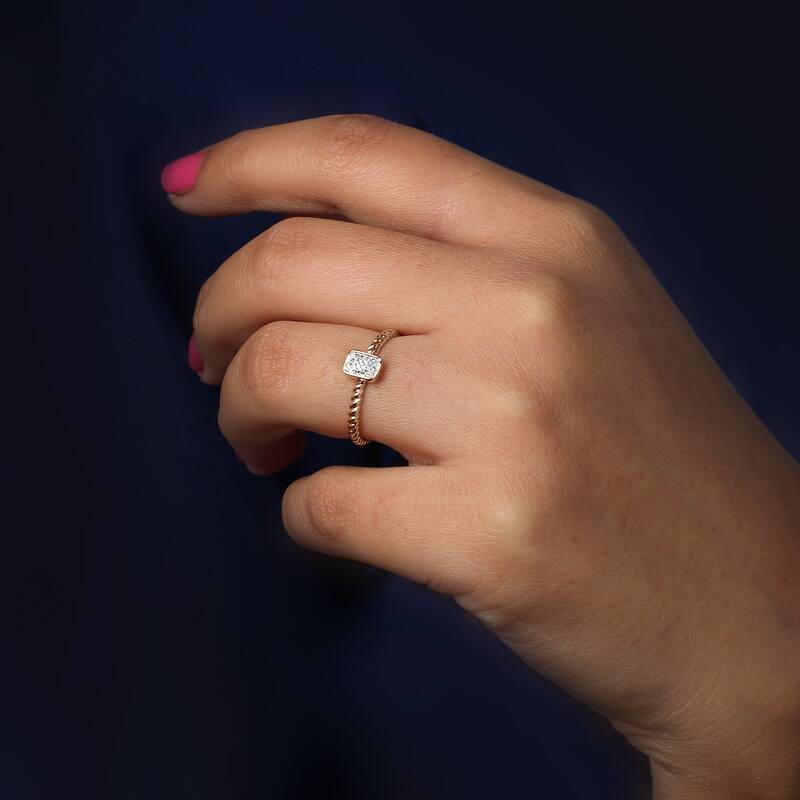 1/20ct TDW Diamond Cluster Ring in Gold Plated Silver for Women