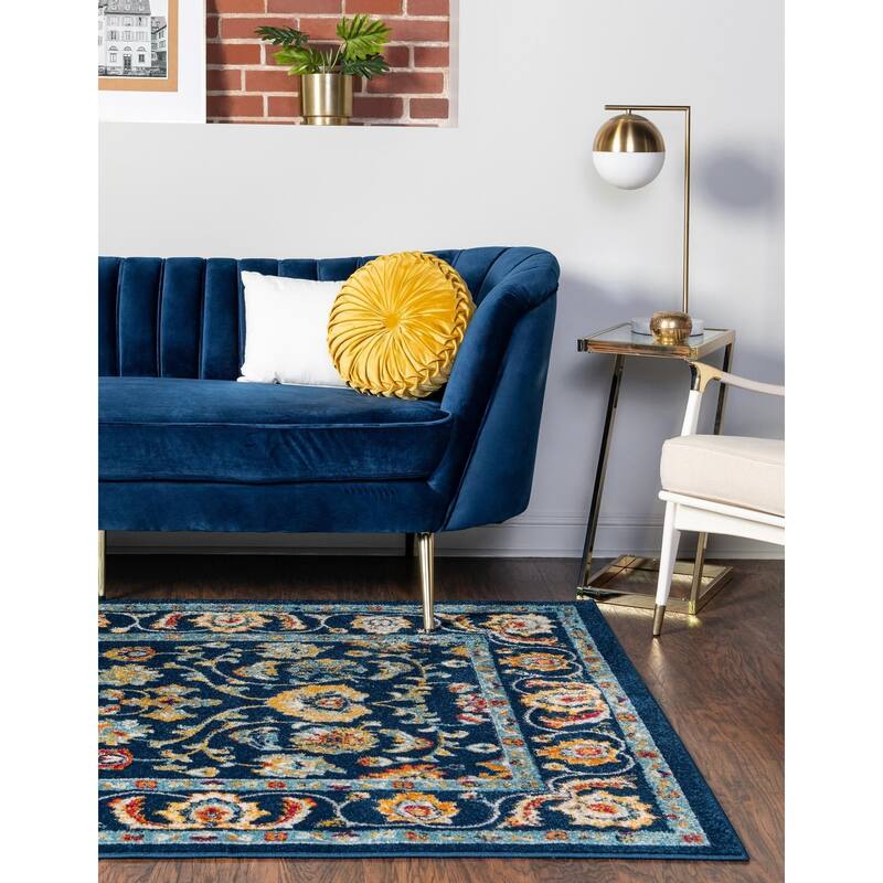 Traditional Taylor Collection Area Rug