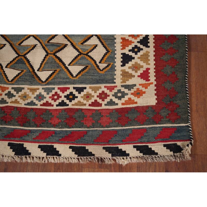 Kilim Qashqai Persian Vintage Rug Hand-Woven Blue Wool Carpet - 4'9"x 8'9"
