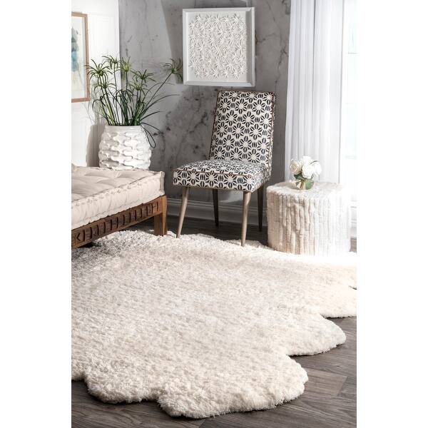 slide 2 of 10, Nuloom Handmade Faux Sheepskin Octo Pelt Natural S - 6' x 7' 6' x 7' - Natural