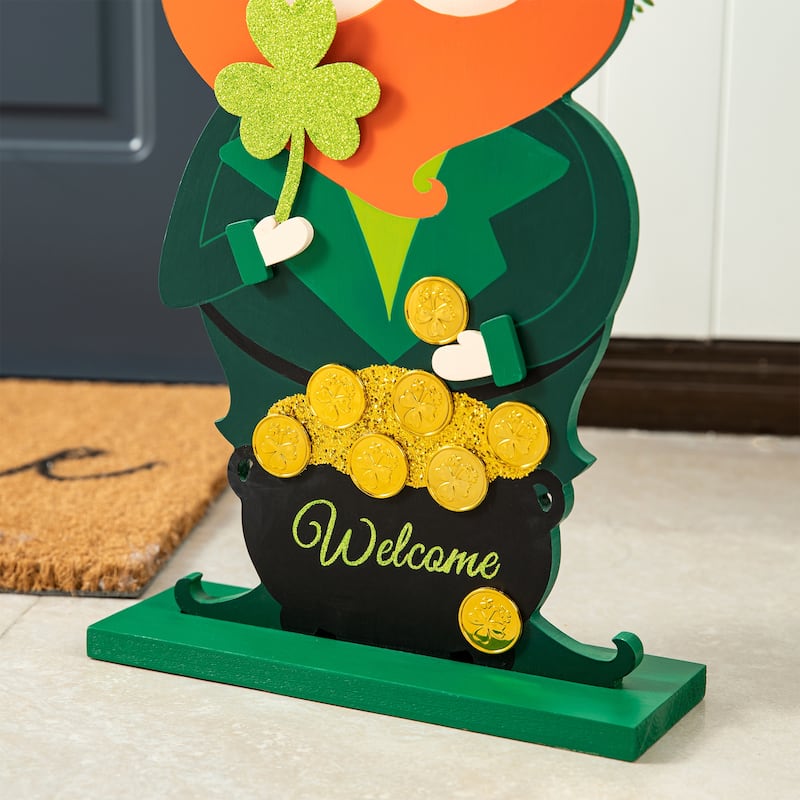 Glitzhome 24"H Wooden St. Patrick's Leprechaun Pot of Gold Porch Decor