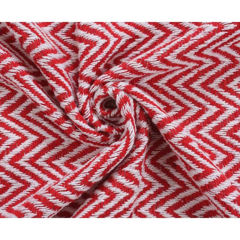 Handwoven Chevron Cotton Throw Blanket - All-Season Comfort with Boho-Chic Style!