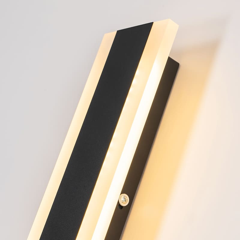 Modern Linear Strip Acrylic Integrated LED 3000K Warm Light IP65 Waterproof Outdoor Wall Lights
