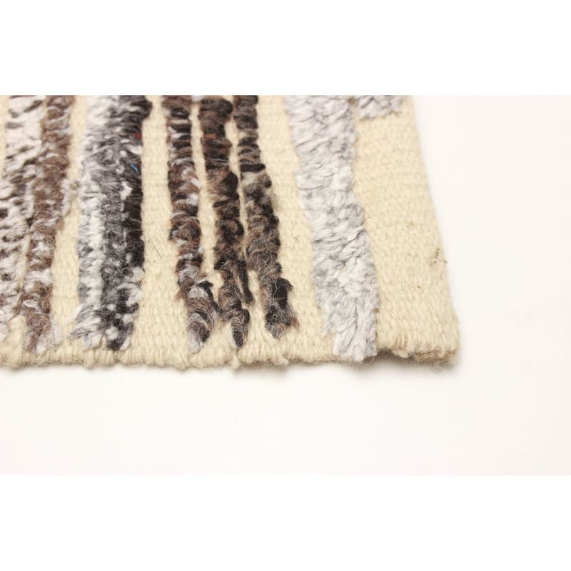 Tangier Brown Rug 4'11" x 7'10" - 4'11 x 7'10