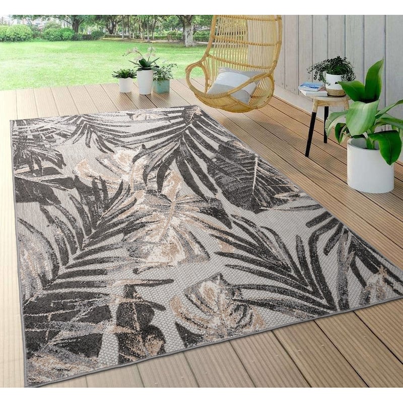 World Rug Gallery Floral Leaves Indoor/Outdoor Area Rug - 5' x 7' - Gray