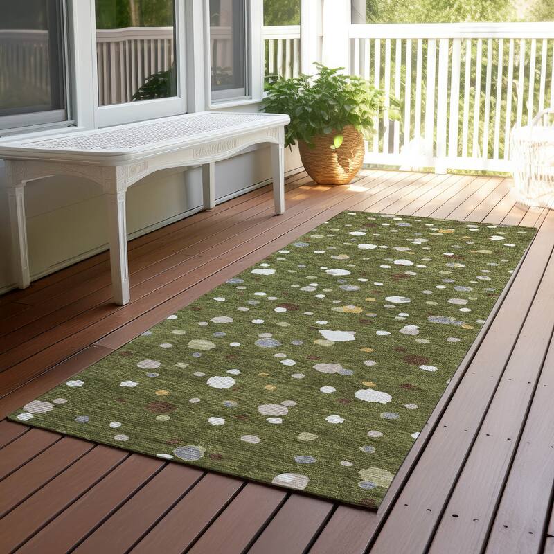 Machine Washable Indoor/ Outdoor Contemporary Sheinelle Chantille Rug - Olive - 2'3" x 7'6"