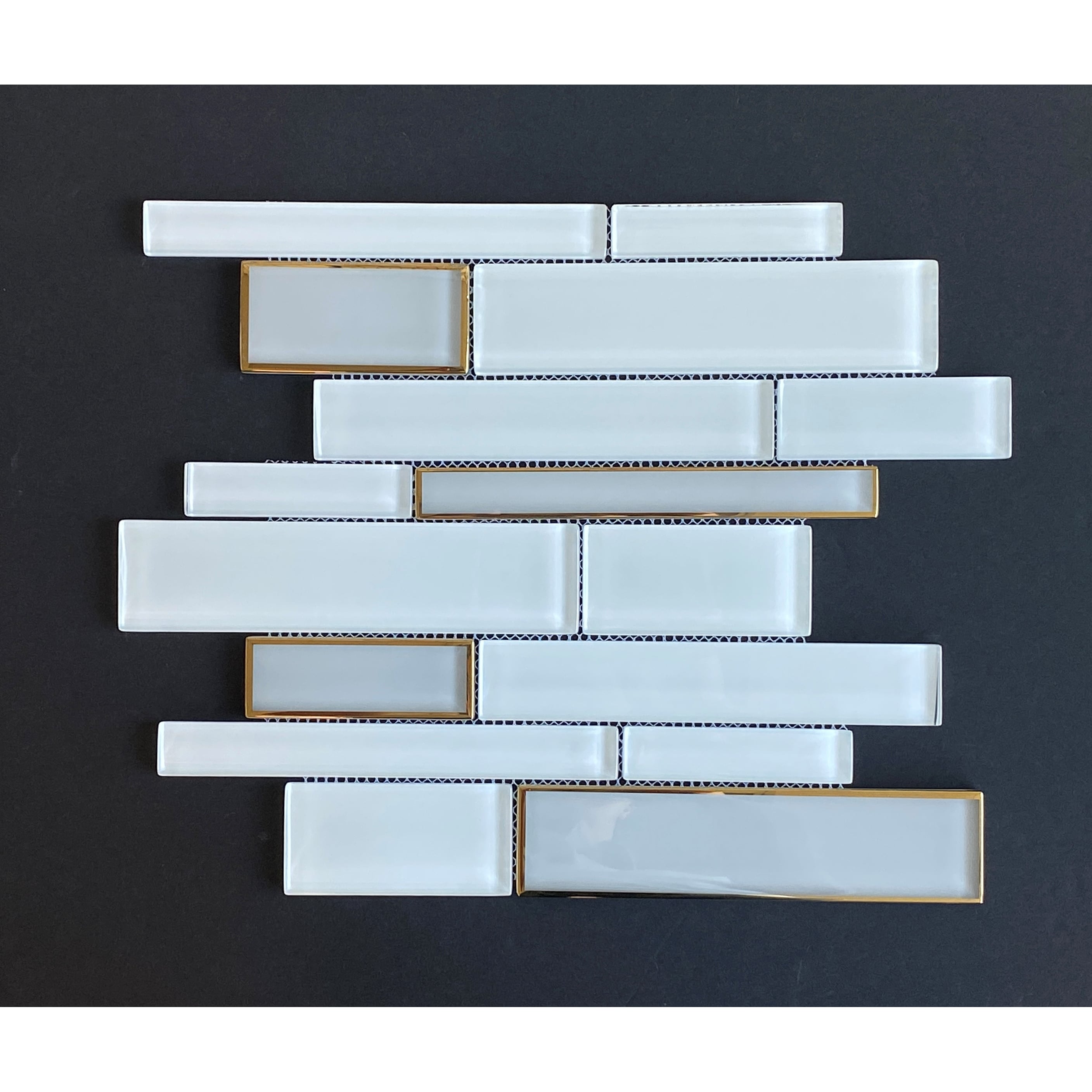 Random Linear White Glass with Glazed Edges Mosaic Wall Tile - 1 Case (10 Sheets)