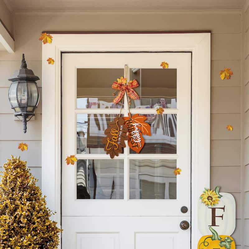Glitzhome Wooden Maple Leaves Scarecrow Sunflower Door Hanger Wall Decor