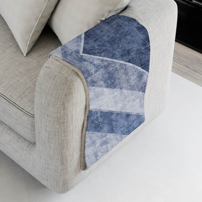 Premium Machine Washable Casual Contemporary Sherpa Throw Blanket - Blue - 4'2" x 5'10"
