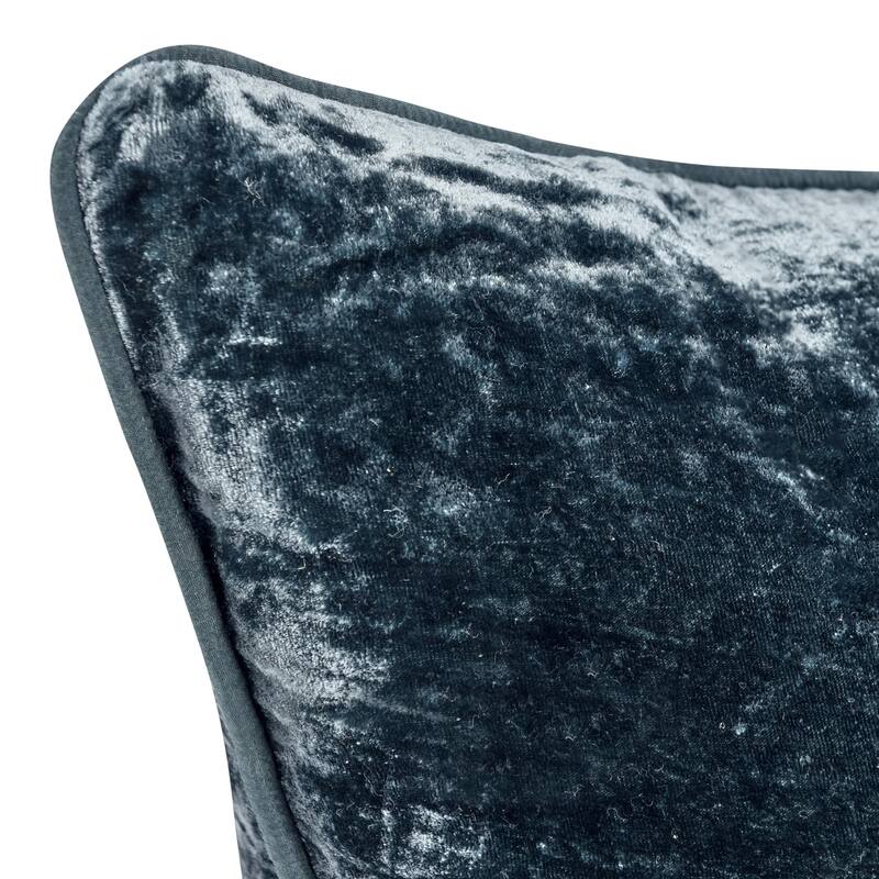 Villa by Classic Home Lexington Silk Blend Throw Pillow