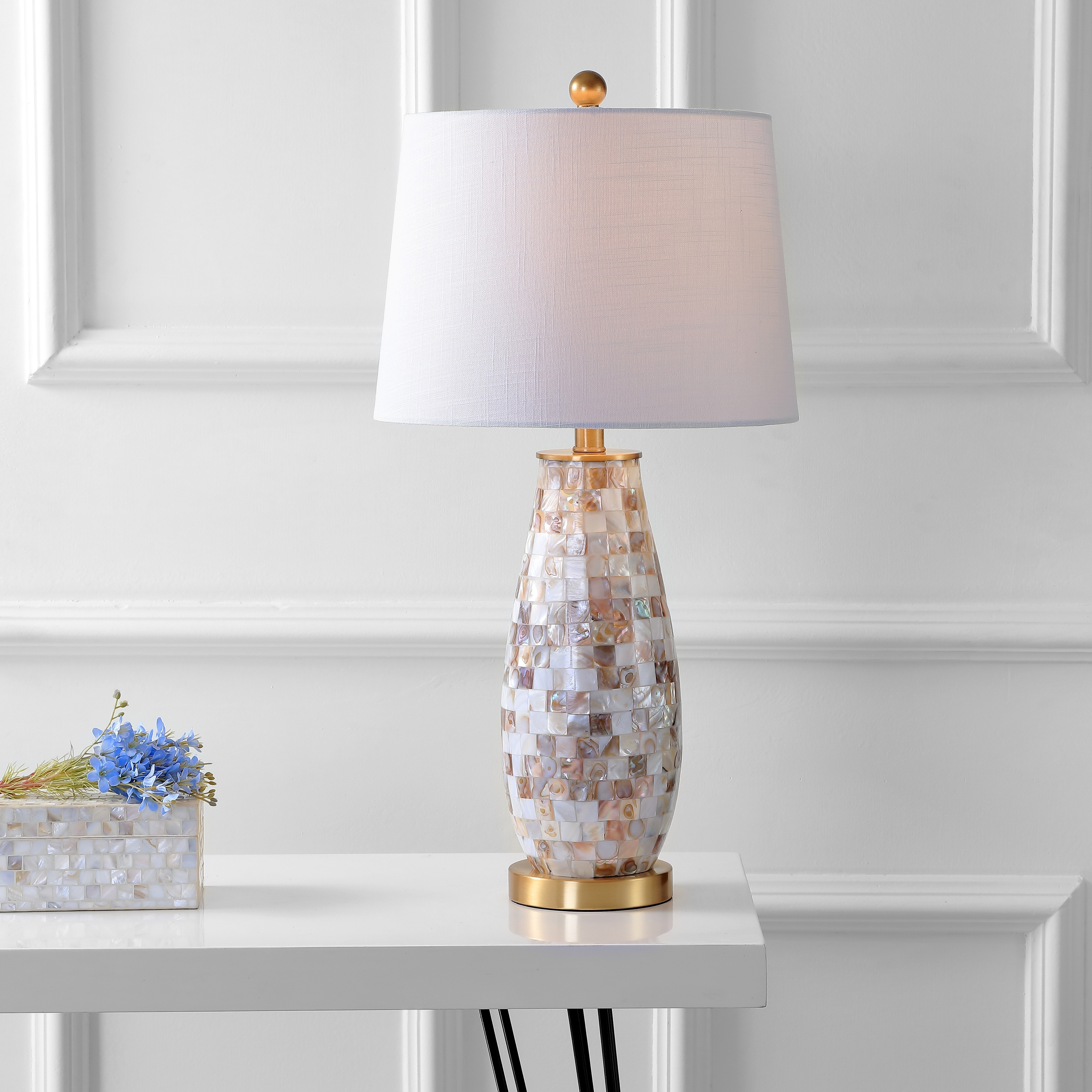 JONATHAN Y Bailey 28" Seashell LED Table Lamp, Natural