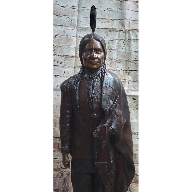 Hot Cast Bronze Native American Indian Chief Sculpture Statue Figure After C.M. Russell