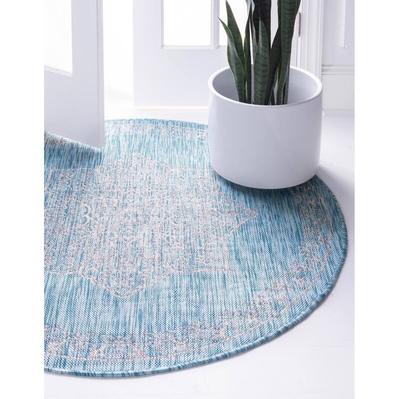 Outdoor Nirie Collection Area Rug