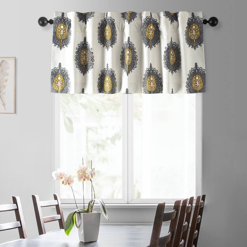 Exclusive Fabrics Mayan Printed Cotton Window Valance - 50 X 19