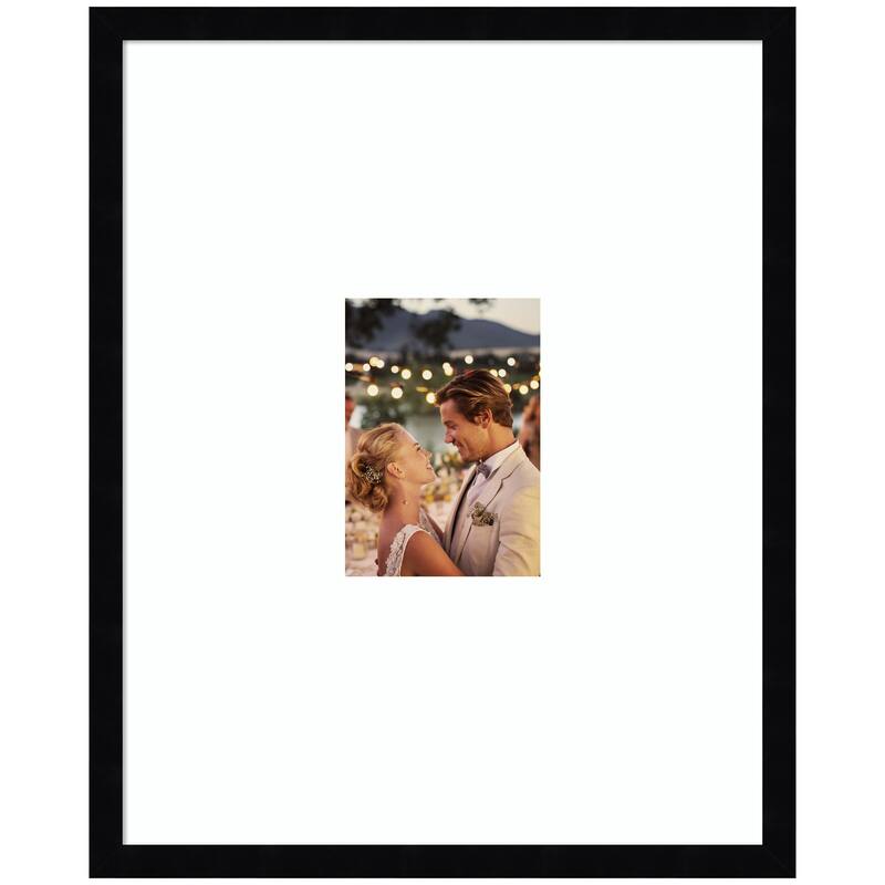 Kate and Laurel Svelte Noir Black Photo Frame - 16x20 matted to 5x7 - Black