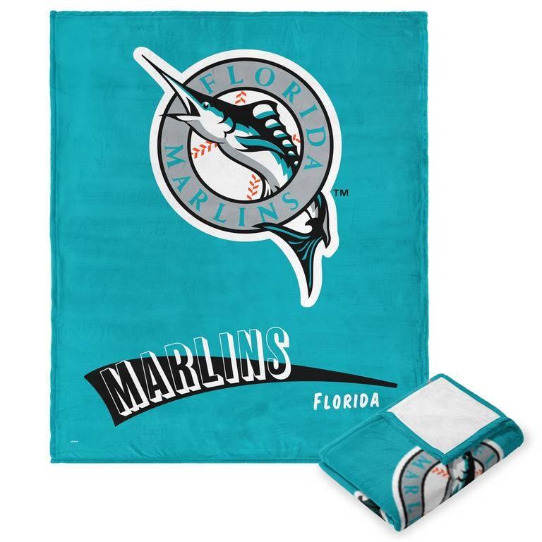 MLB CC Throwback Silk Touch Throw Blanket