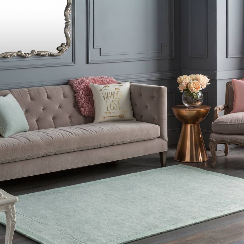 Handloomed Kesgrave Viscose Area Rug