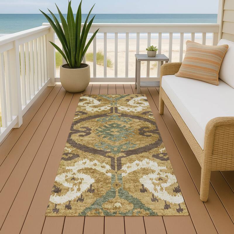 Machine Washable Indoor/ Outdoor Global Empire Chantille Rug - Gold - 2'3" x 7'6"