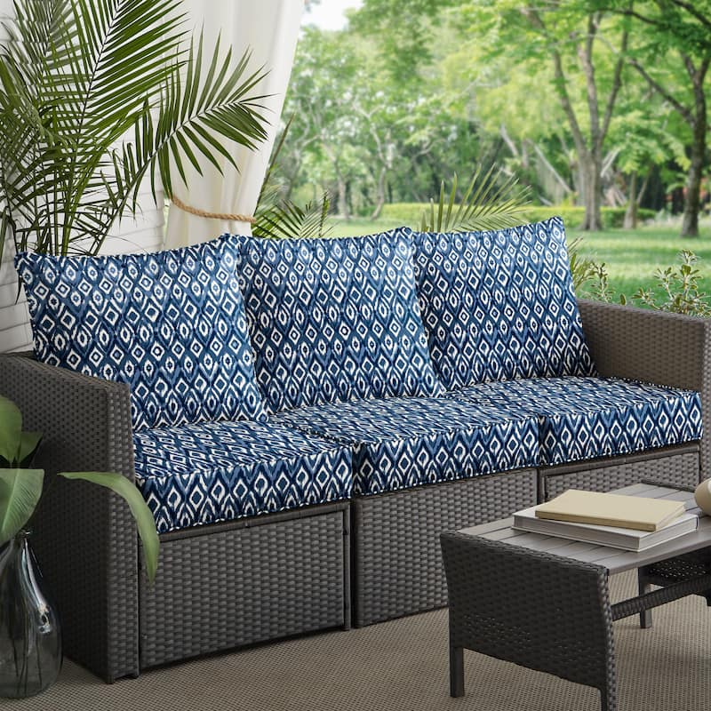 Graphic Indigo and Navy Indoor/Outdoor Sofa Pillow and Cushion Set (Cushions Only) - 25" x 25" x 5"