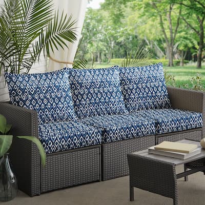 Graphic Indigo and Navy Indoor/Outdoor Sofa Pillow and Cushion Set (Cushions Only)