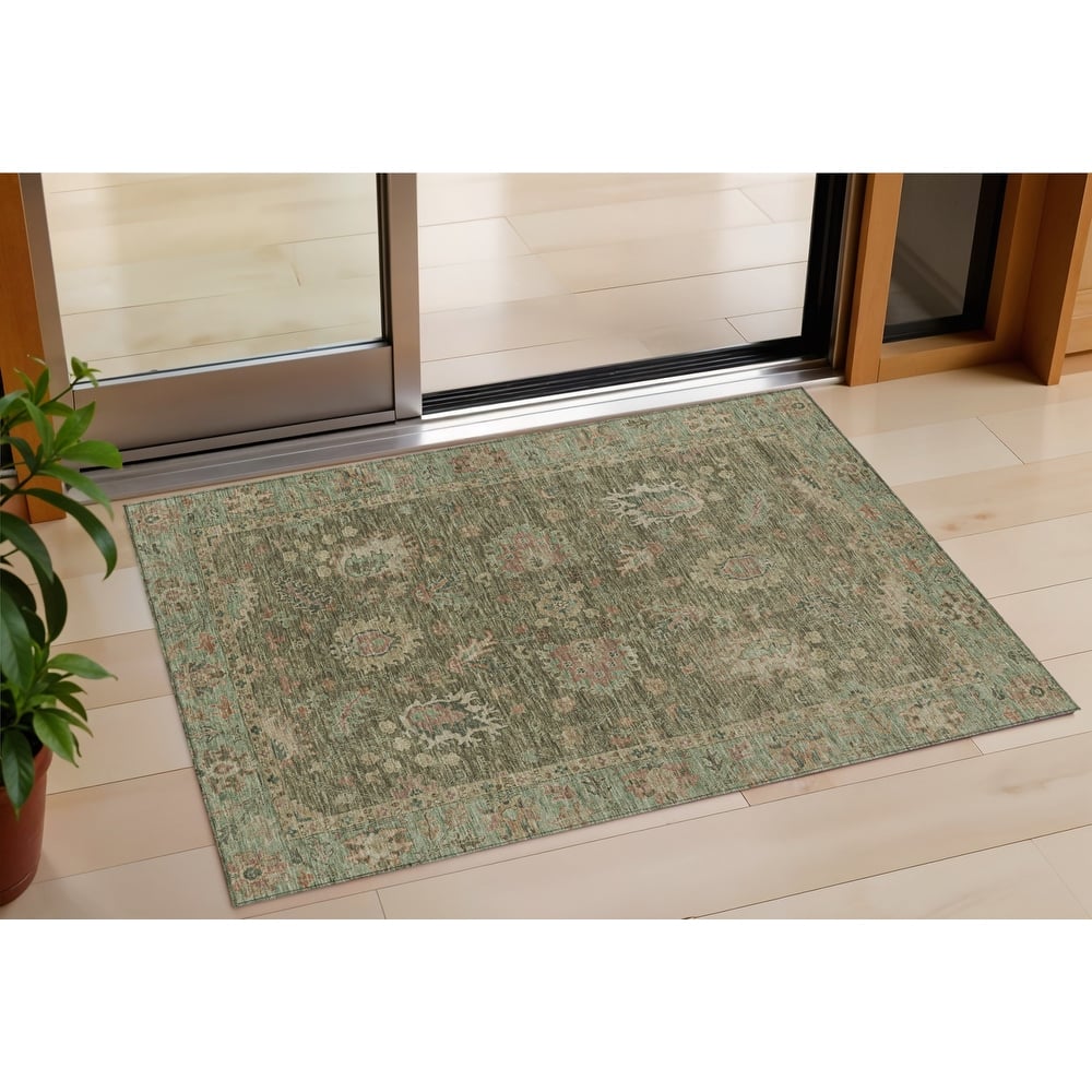 HomeRoots Floral Traditional Rectangle Outdoor Rug