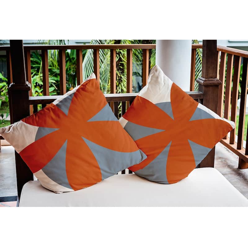 Bold Flower Polyester Indoor/Outdoor Pillow