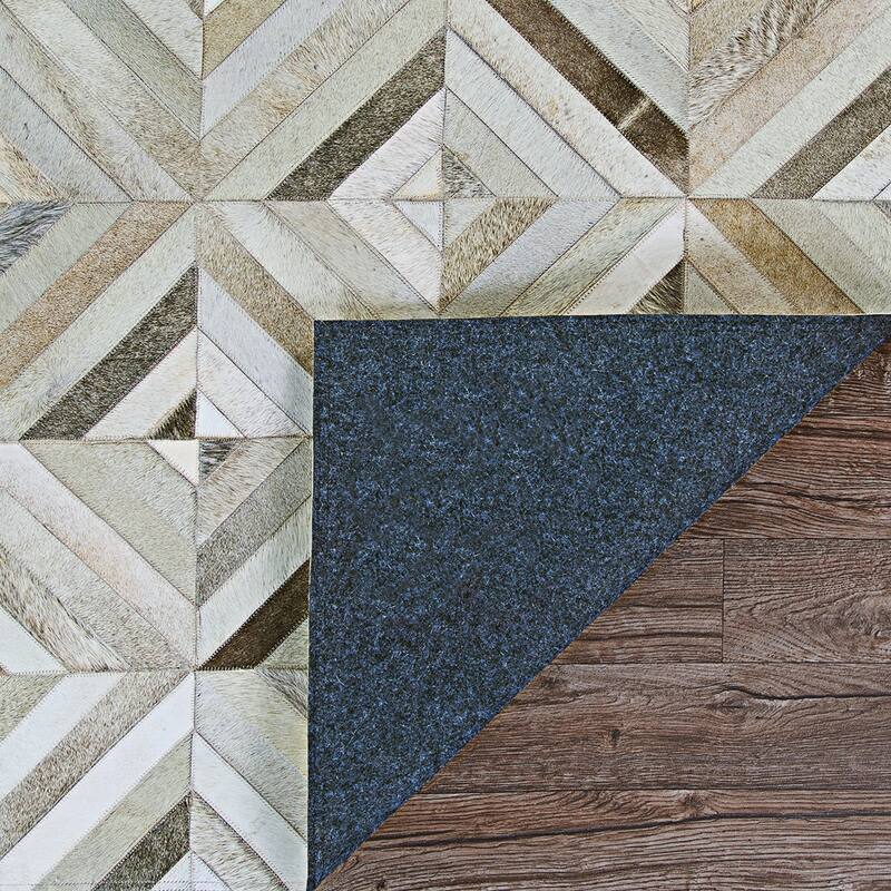 Handmade Vail Kaleidoscope Ivory Cowhide Leather Area Rug