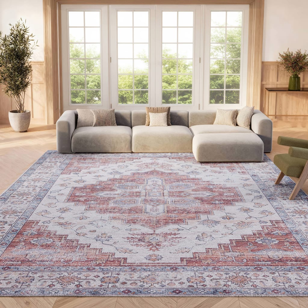 SAFAVIEH Tucson Machine Washable Slip Resistant Malvina Oriental Medallion