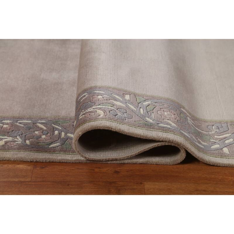 Bordered Nepalese Oriental Wool Area Rug Hand-knotted Office Carpet - 5'6" x 8'7"