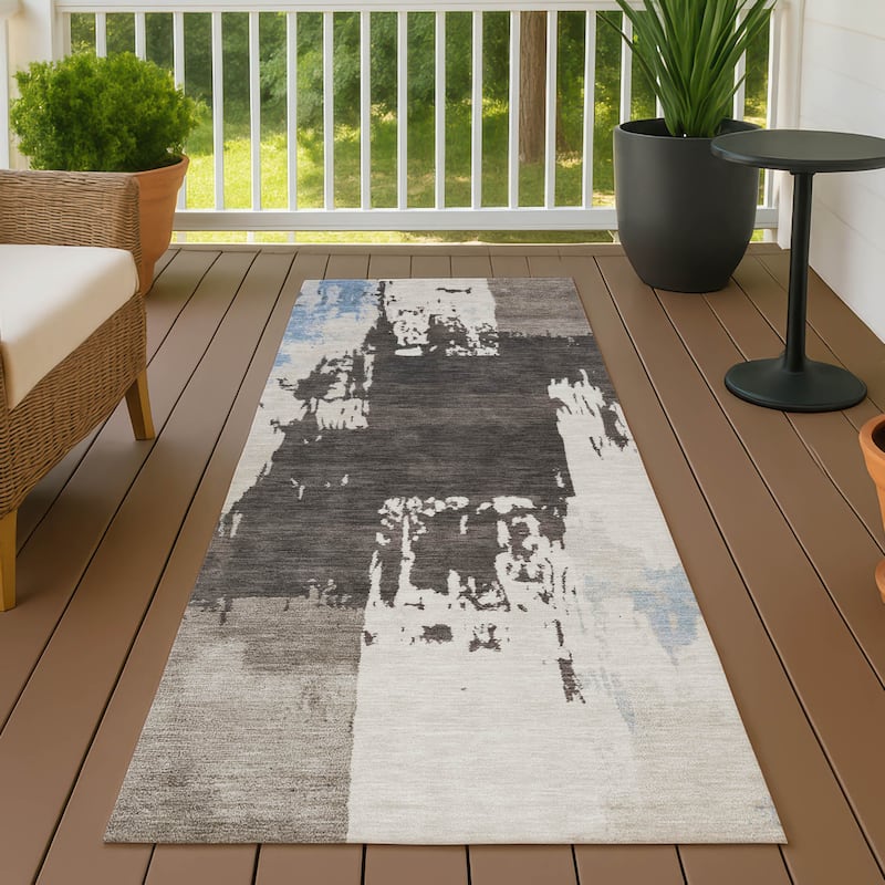 Machine Washable Indoor/ Outdoor Contemporary Fusion Chantille Rug - Brown - 2'3" x 7'6"