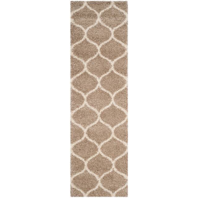 SAFAVIEH Hudson Shag Ogee Trellis 2-inch Thick Area Rug - 2'3" x 18' Runner - Beige/Ivory