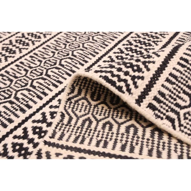 ECARPETGALLERY Flat-Weave Marrakech Cream Wool Kilim - 5'1 x 7'4