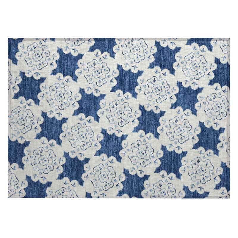 Machine Washable Indoor/ Outdoor Global Motif Chantille Rug