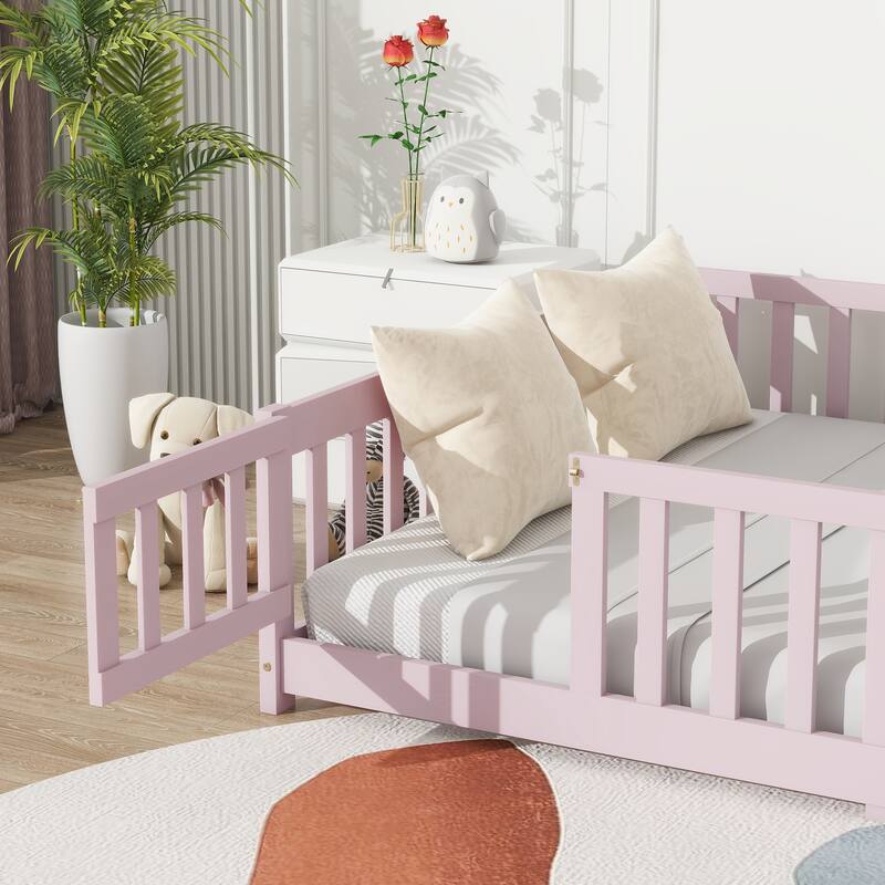 White Full Size Wooden Floor Bed with Fence & Door, Rubber, Safety Guardrails