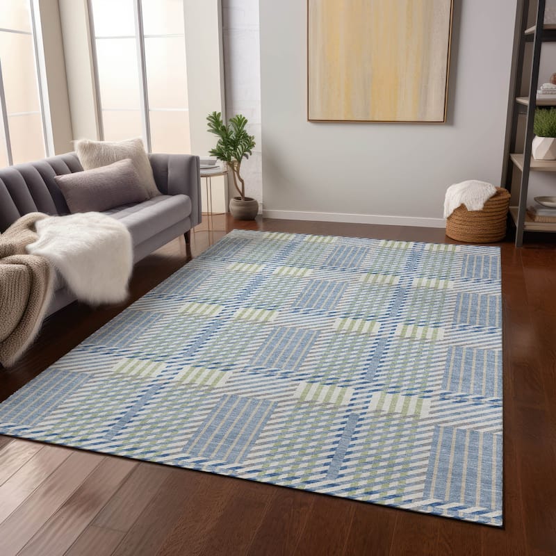 Machine Washable Indoor/ Outdoor Geometric Stripe Chantille Rug