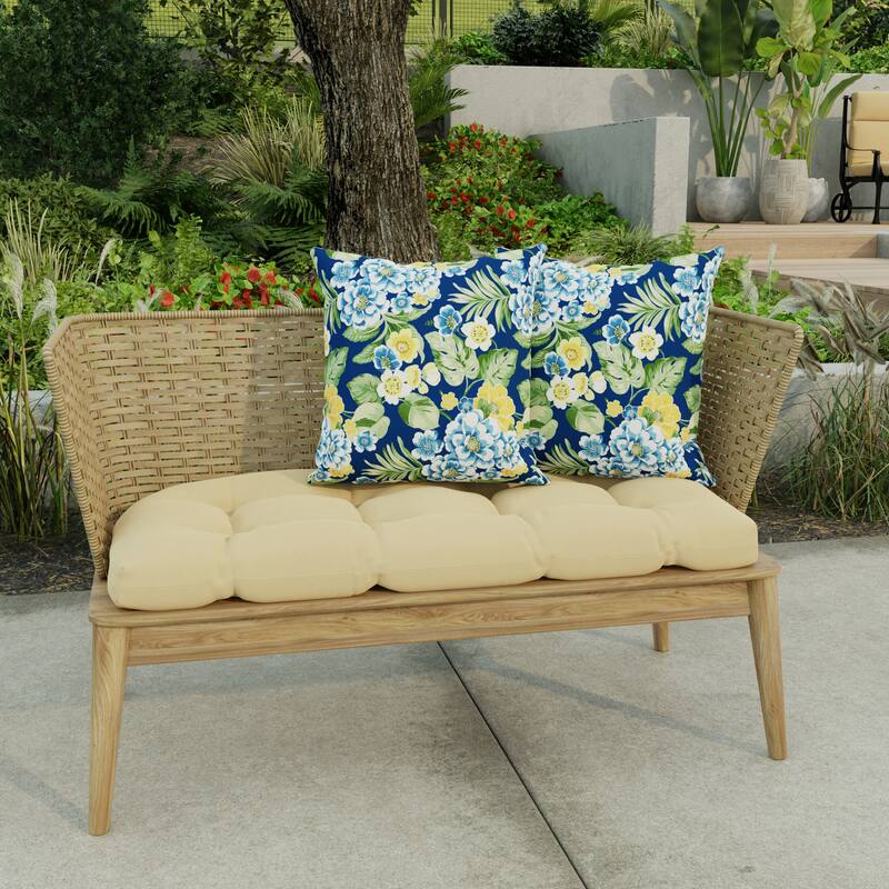 16" x 16" Outdoor Throw Pillow - Set of 2 - 16'' L x 16'' W x 4'' H