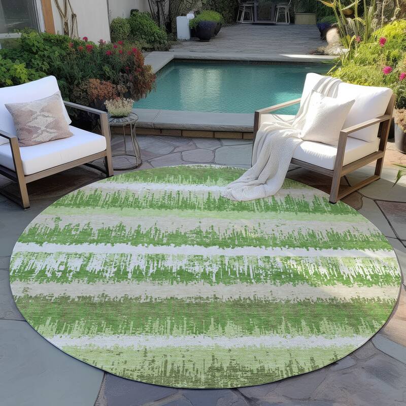 Machine Washable Indoor/ Outdoor Abstract Ombre Chantille Rug - Green - 8' x 8'
