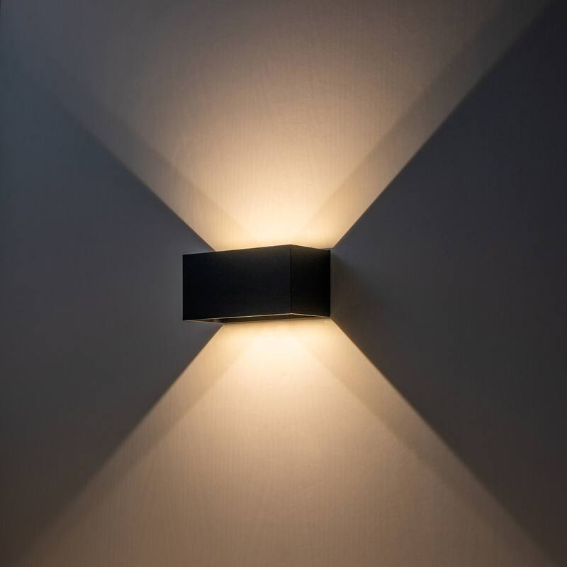 C Cattleya Matte Black Aluminum Rectangular LED Outdoor Wall Sconce
