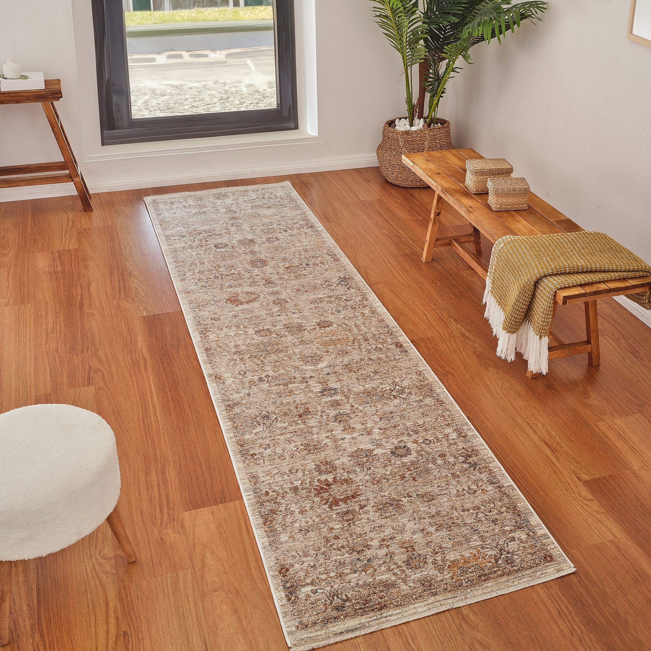 Albany Vintage Power-Loom Ivory Area/Runner Rug - Overstock - 42601318, image size:2100x2100