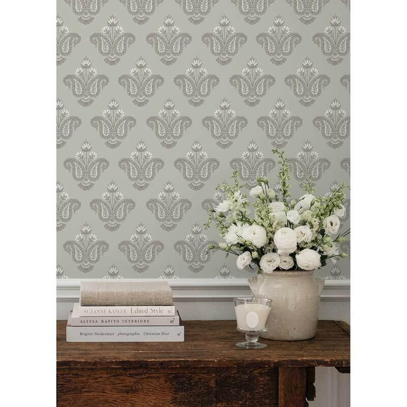NuWallpaper Nabela Noor Home Fazia Moss Peel and Stick Wallpaper