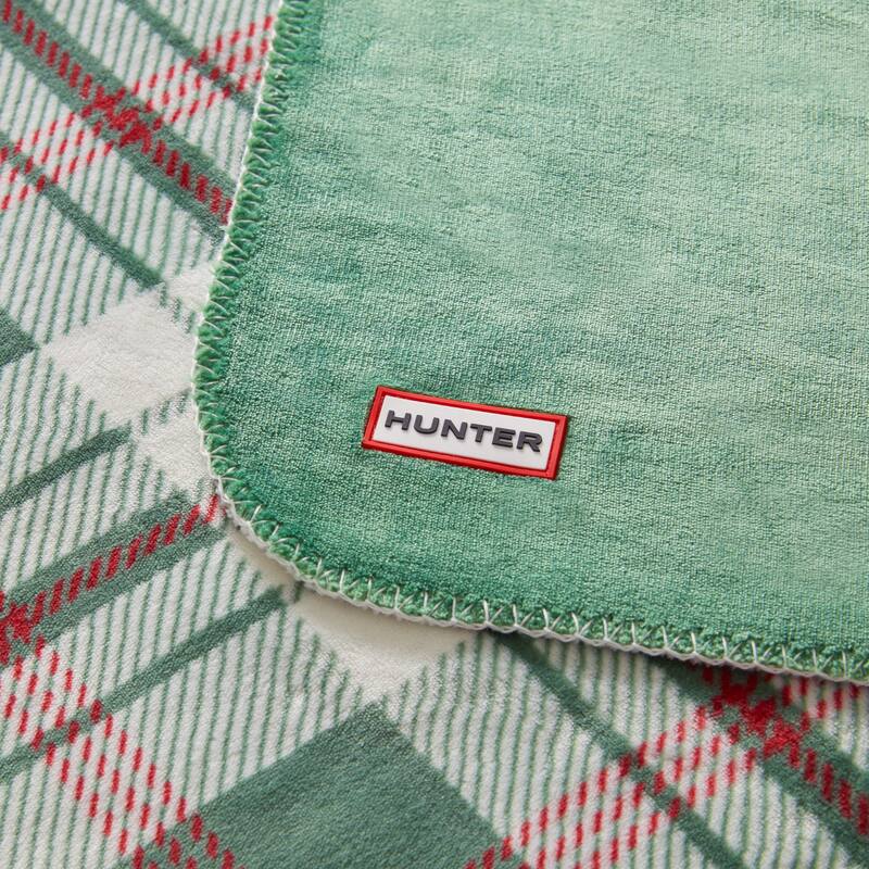 Hunter Reversible Plaid Plush Throw Blankets