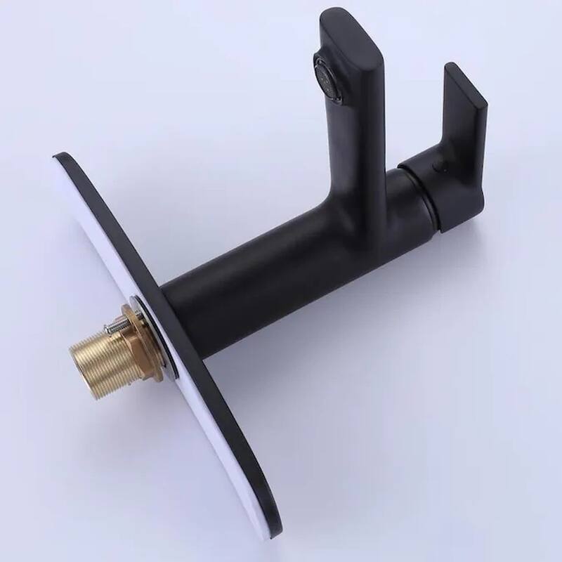 Single Handle Deck Mounted Bathroom Faucet