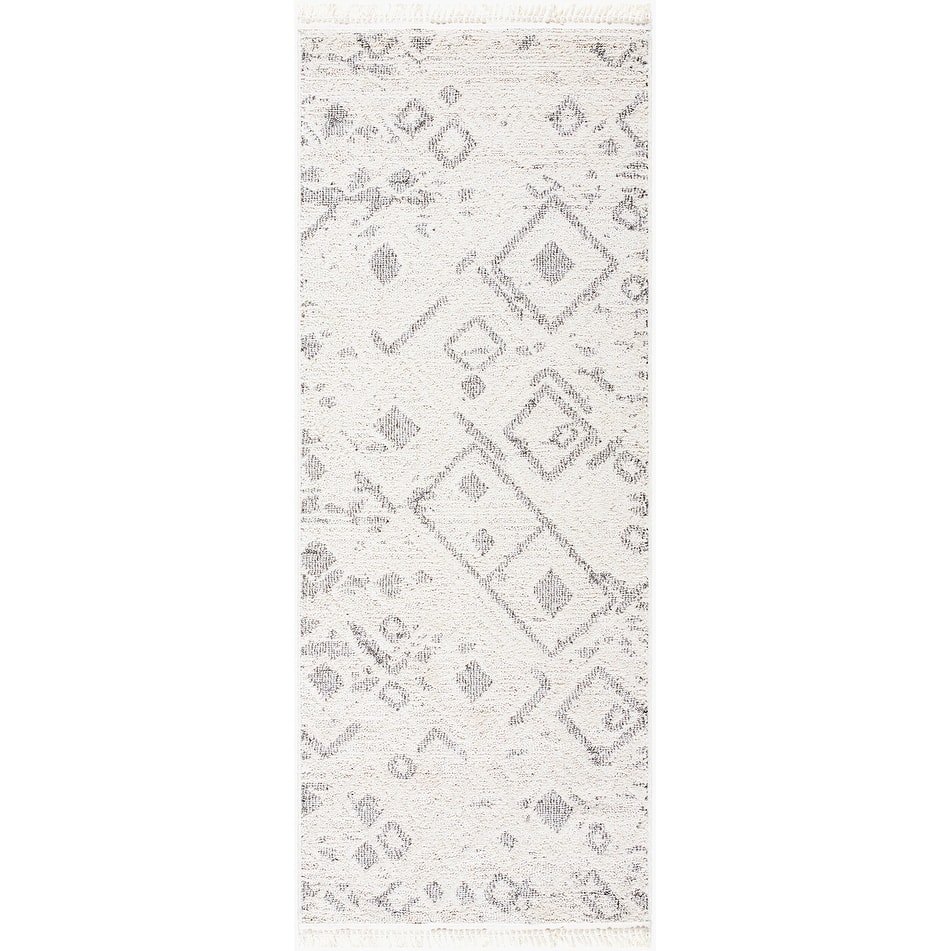 Livabliss Rustic Berlin Diamond Area Rug - 2'7" x 7'3"